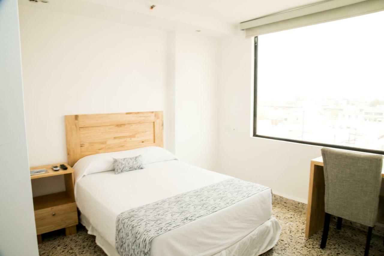 Booking 500 Monterrey Extérieur photo